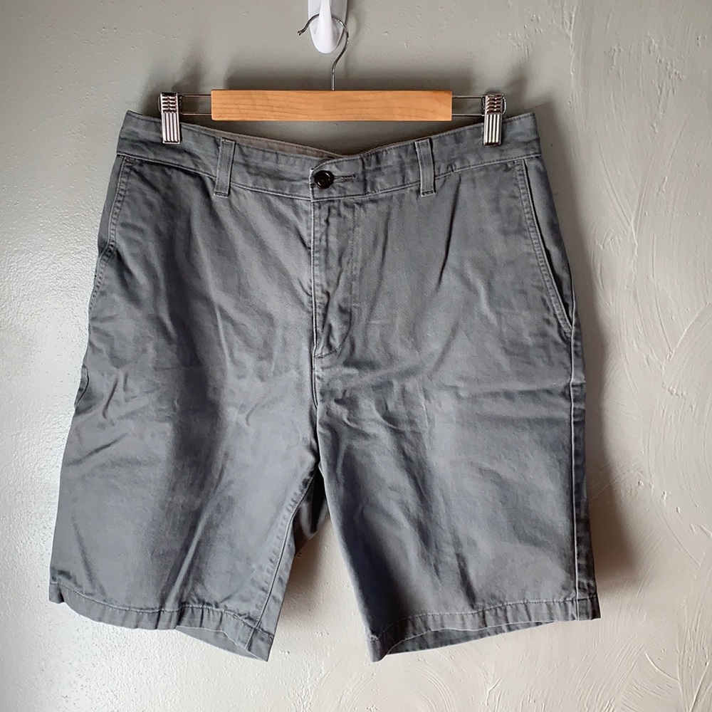 Dockers grey flat front 10” inseam shorts